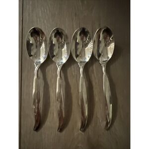 4 PCs 1847 Rogers Bros FLAIR International Silver Plate Oval Soup Spoons‎